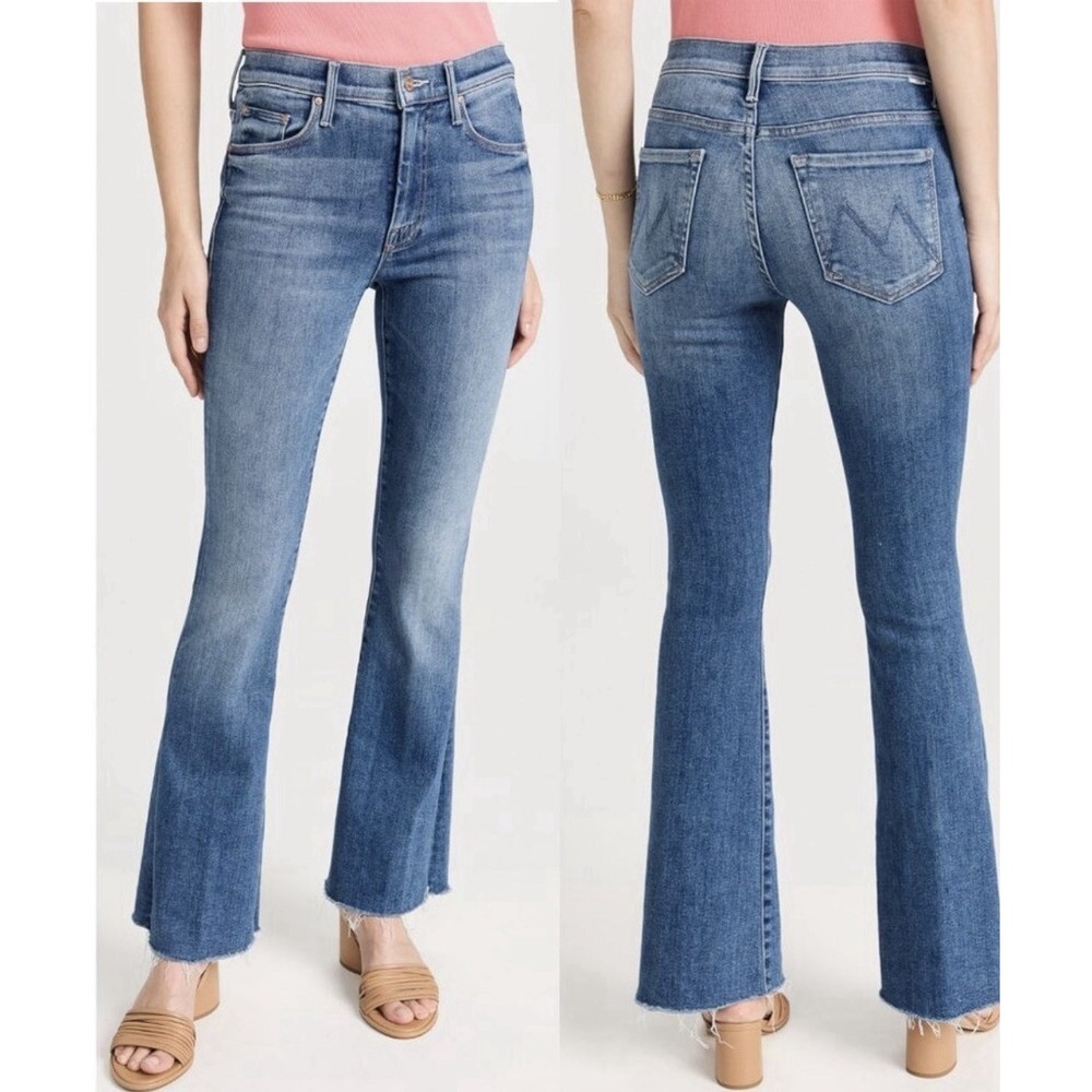 MOTHER The Weekender Fray Flare Jeans Medium Wash Distressed Raw Hem Boho Sz 27